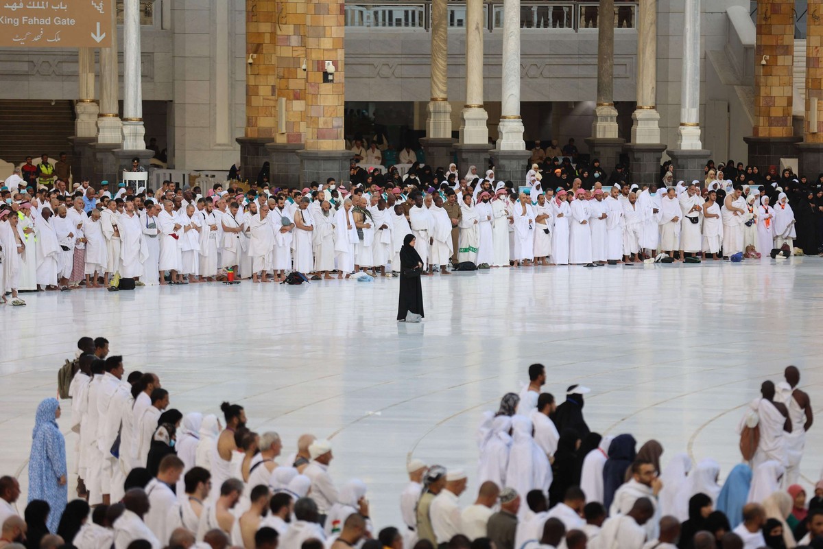 السعودية تؤكد أن الجميع سواسية في الحج