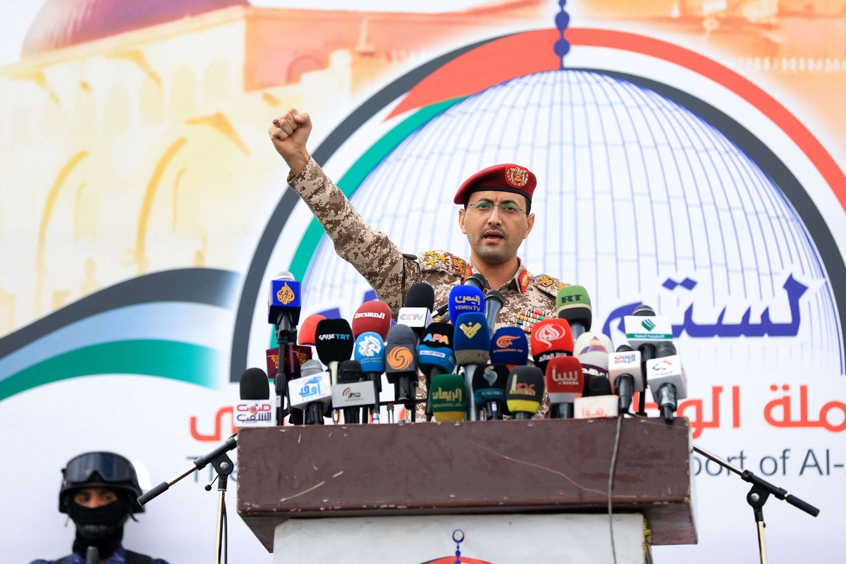 الحوثيون يبعثون رسائل سياسية غير معلنة