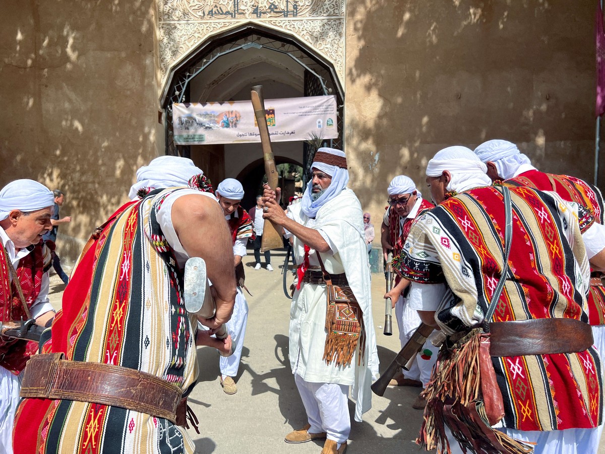 'سوق أزمان'