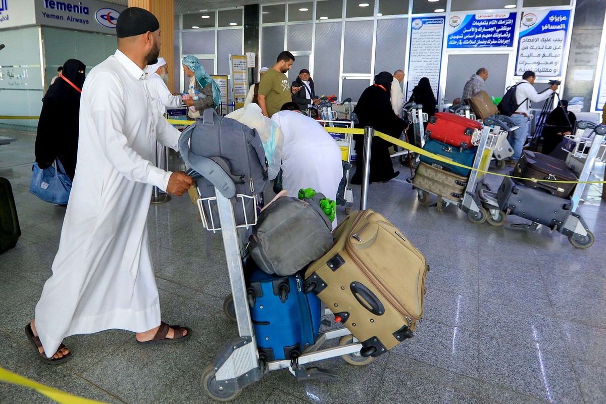 الحوثي يحتجز طائرات في مطار صنعاء الدولي ويمنع عودتها إلى مطار جدة 