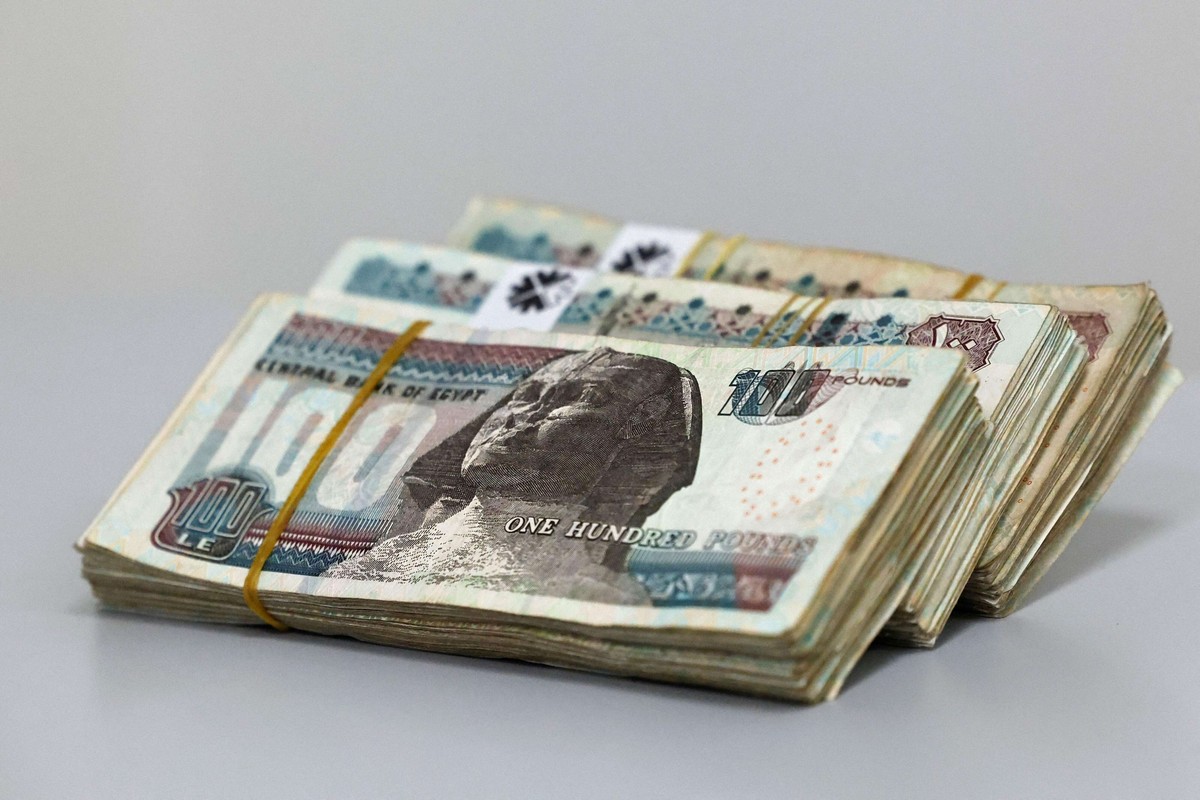 العملة المحلية تواجه العديد من المصاعب