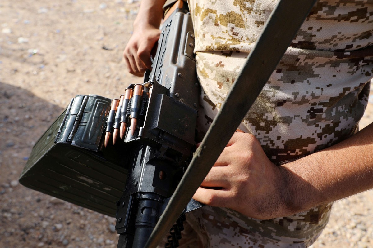 فوضى السلاح في ليبيا تعدّ أكبر عائق أمام جهود طيّ المرحلة الحالية