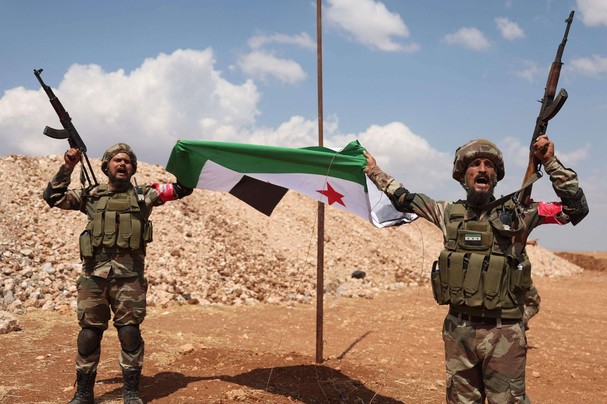  تركيا لا تزال بحاجة إلى ورقة المعارضة السورية 