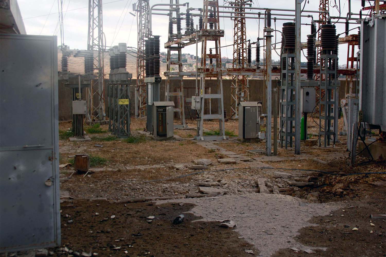 EDL on Saturday announced a complete nationwide power outage