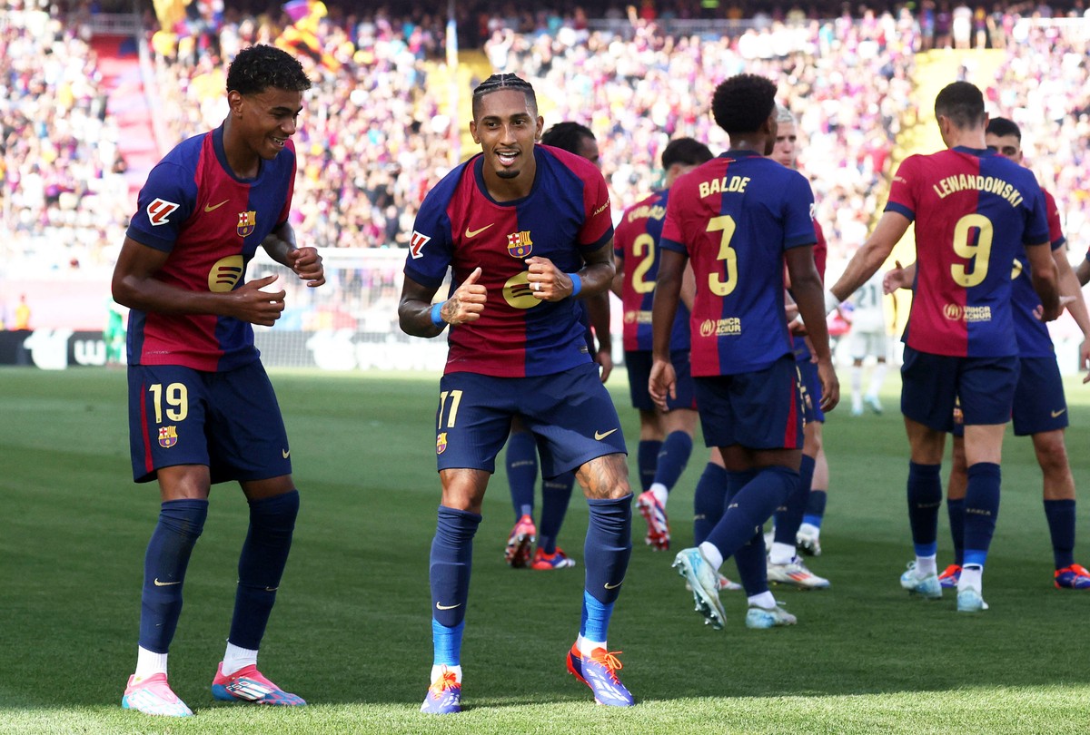 برشلونة