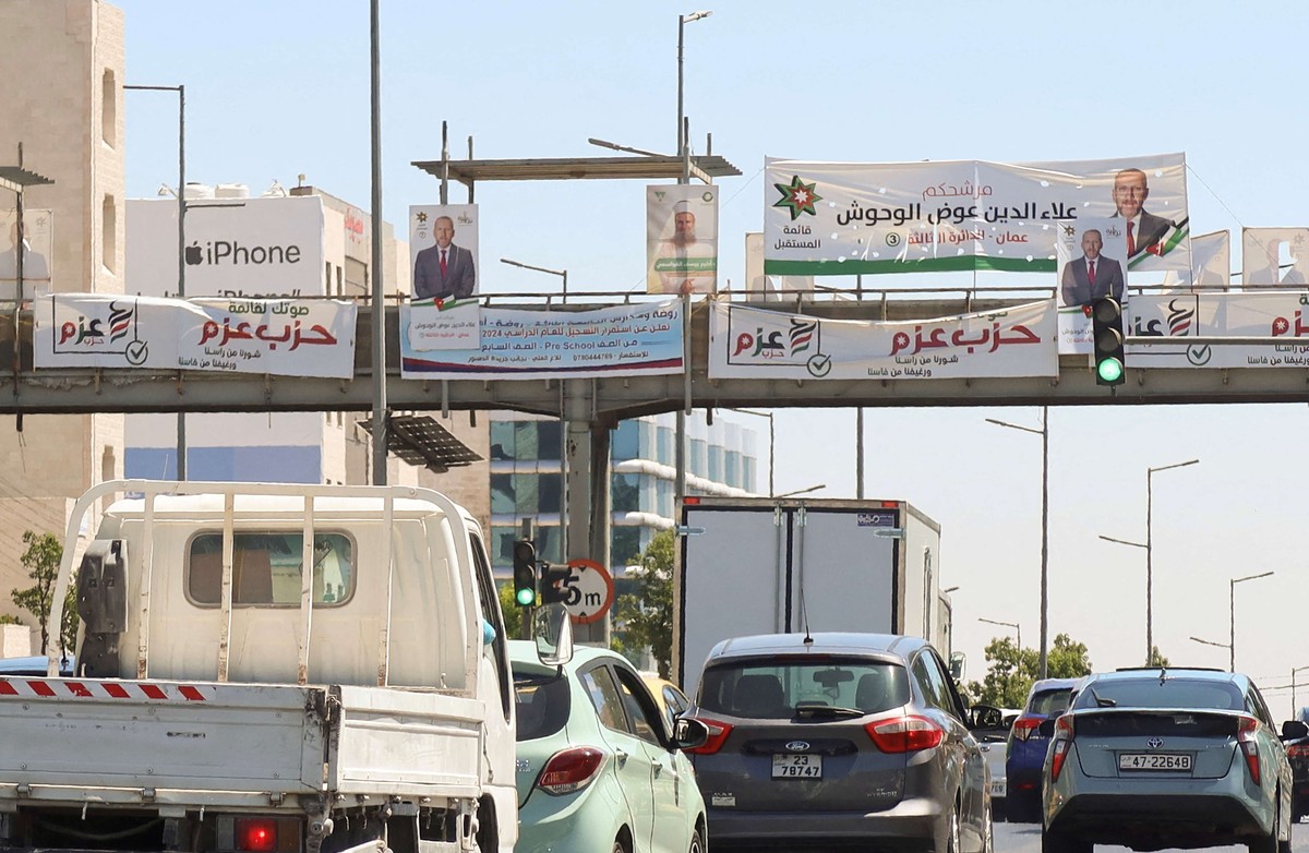 اسلاميون وممثلون عن العشائر ورجال أعمال يشاركون بقوة في الانتخابات