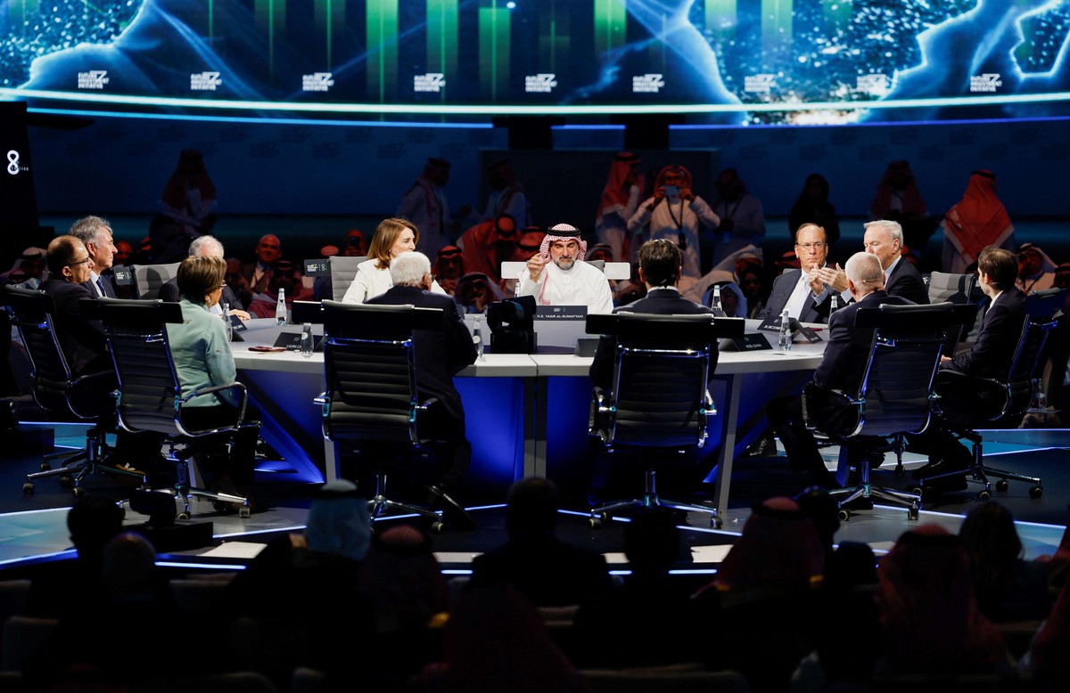 قمة مبادرة مستقبل الاستثمار السعودية تجذب آلاف المشاركين