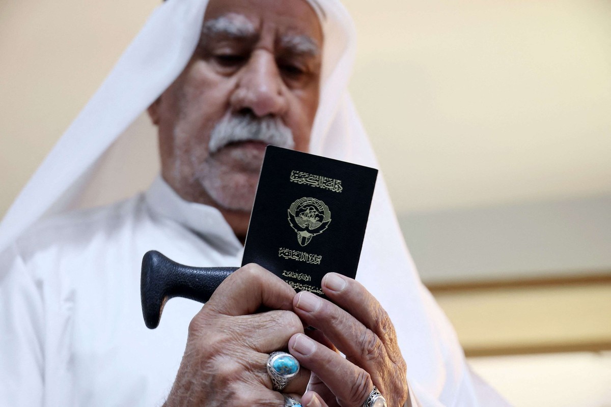 السلطات الكويتية تواصل عملية اسقاط الجنسية عن عدد من المخالفين
