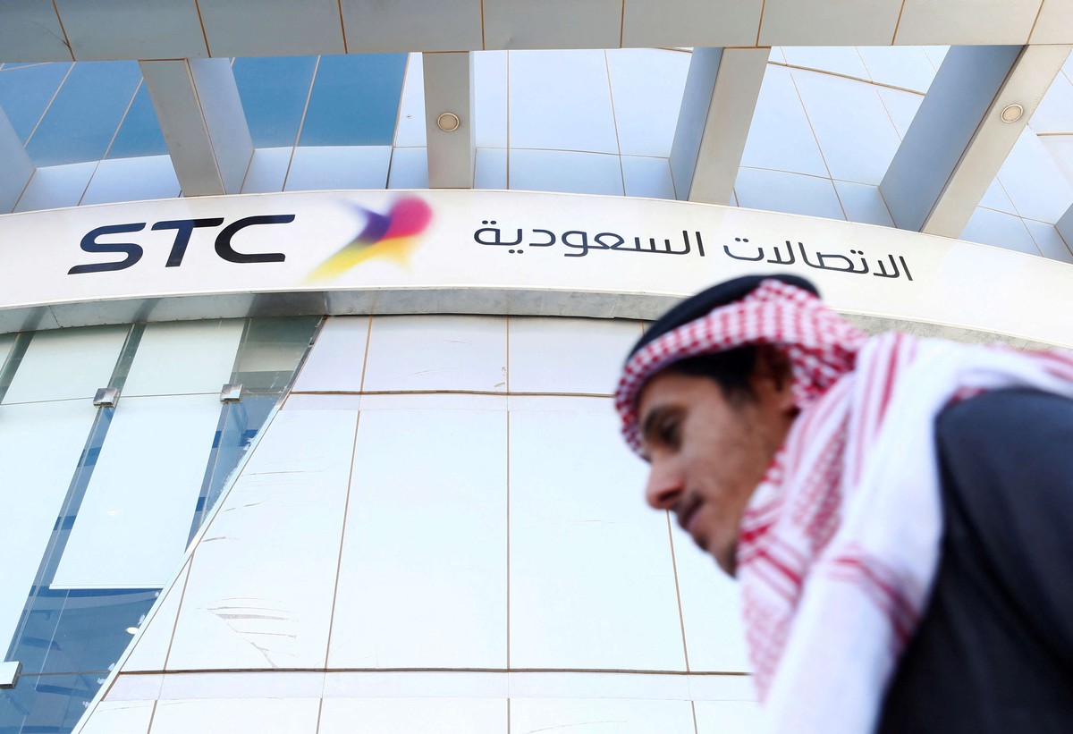 صندوق الاستثمارات سيحتفظ بحصة قدرها 62 بالمئة من شركة الاتصالات 