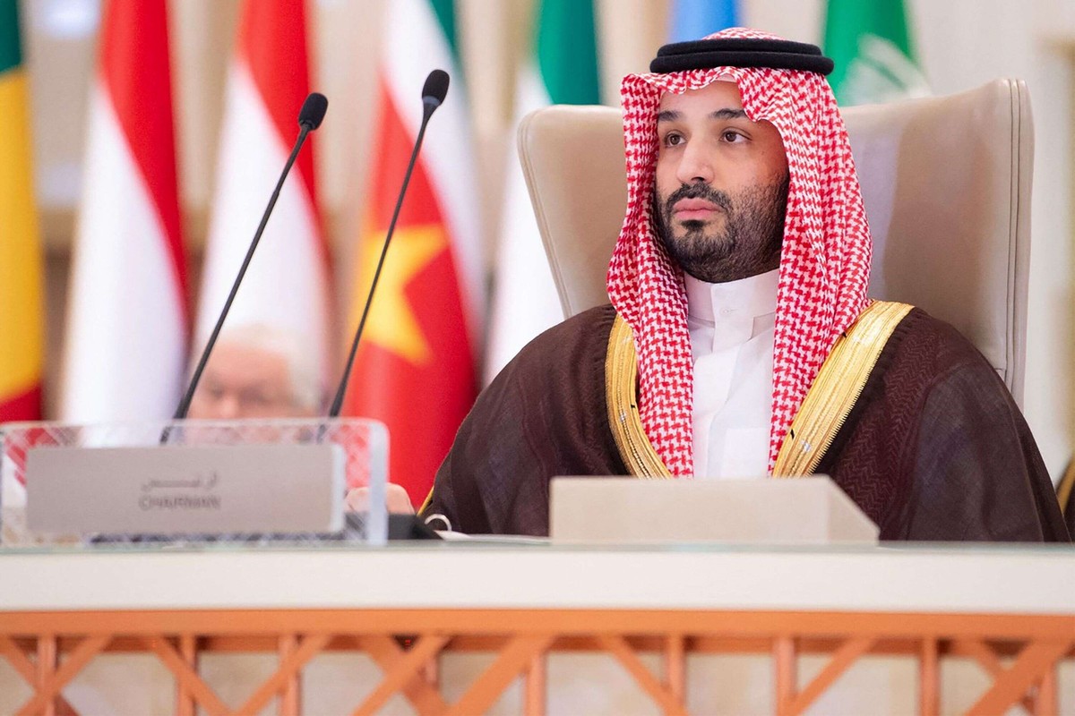 ولي العهد السعودي يدعو إلى تكثيف الجهود لإقامة دولة فلسطينية 