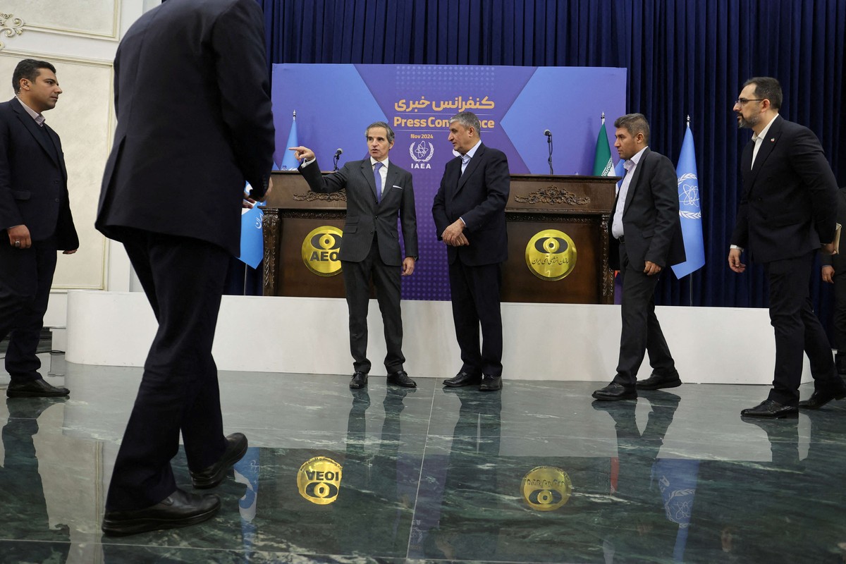 المباحثات بشأن النووي الإيراني تزداد تعقيدا