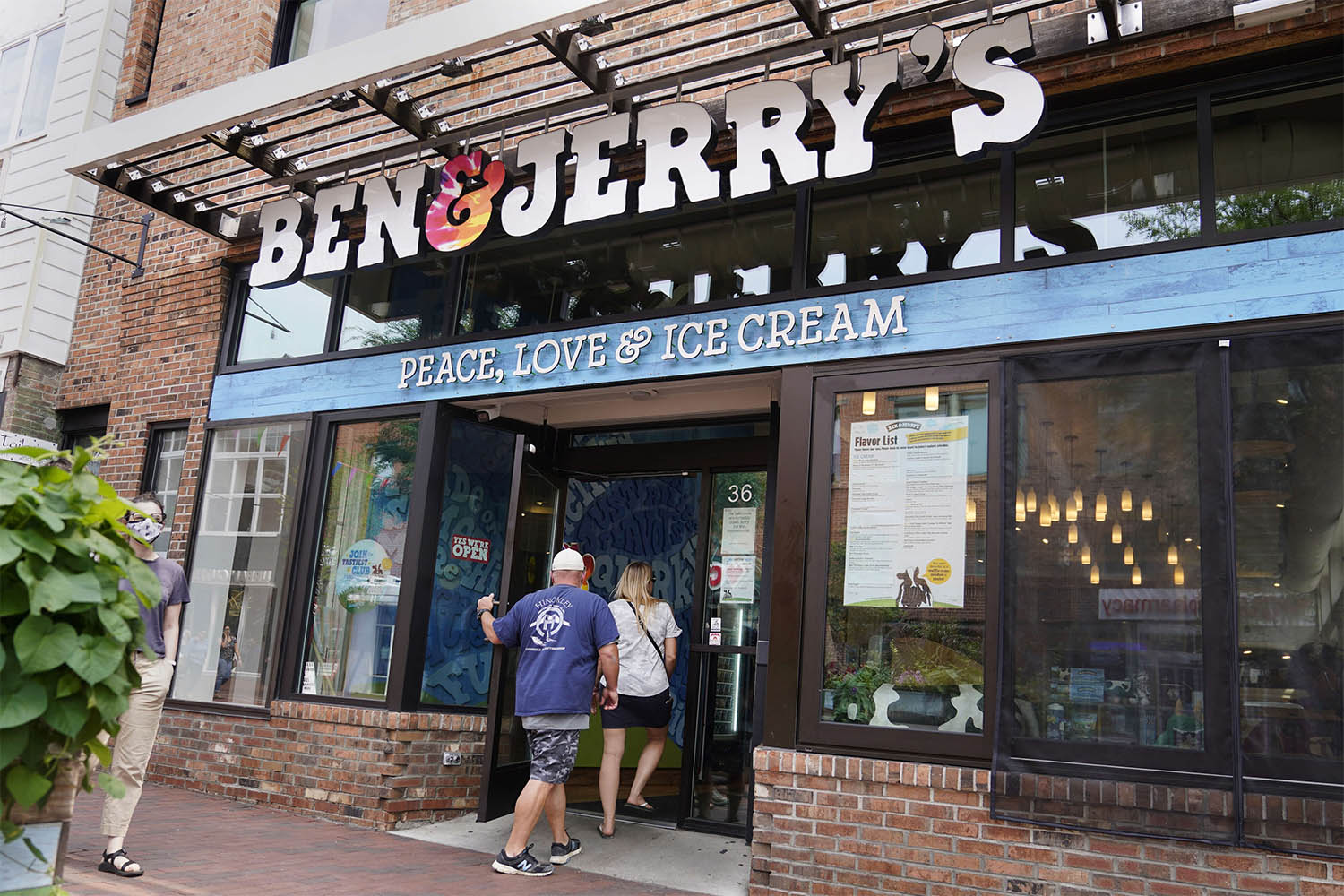 Ben & Jerry's says Unilever breached the 2022 settlement agreement