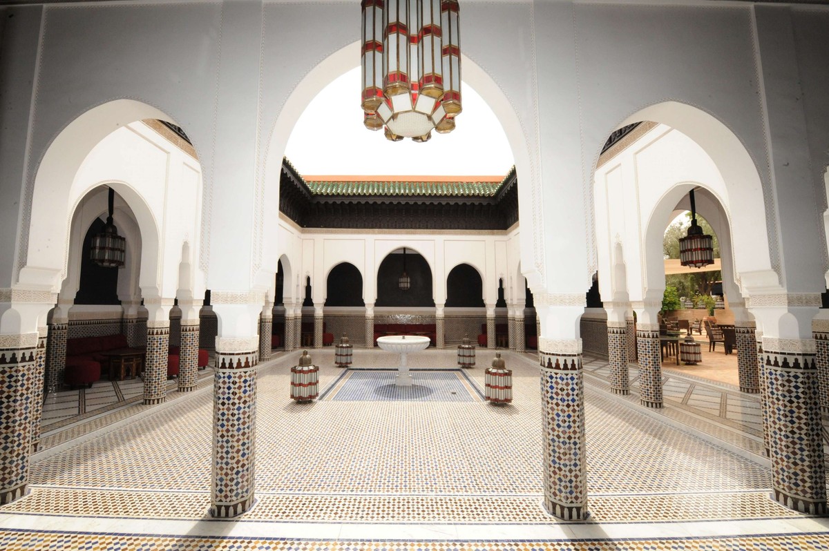 المنتجعات والفنادق المغربية ساحرة وتتميز بطابع أندلسي