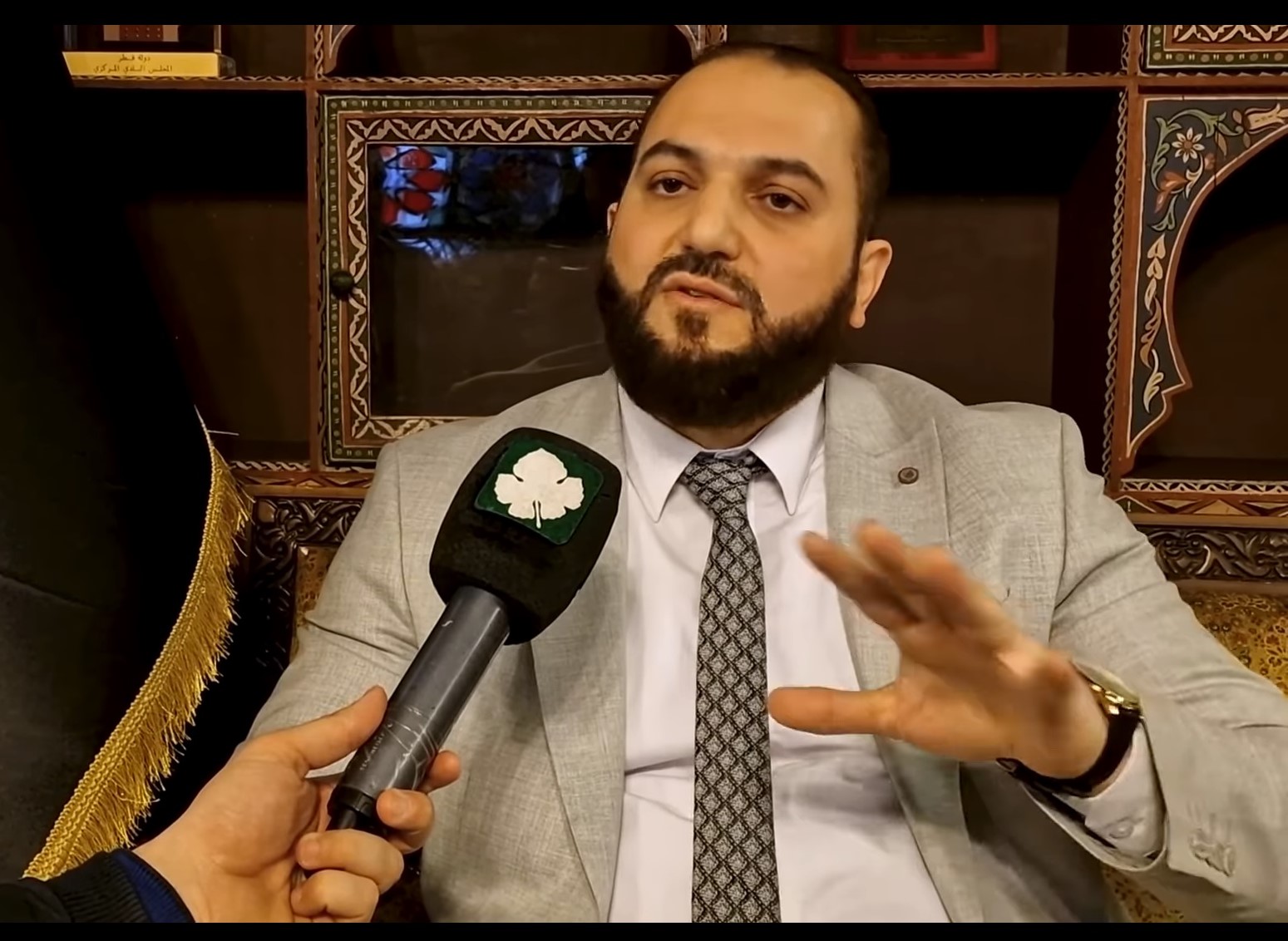 محافظ دمشق الجديد: من الطبيعي أن تشعر إسرائيل بالقلق من بعض الفصائل