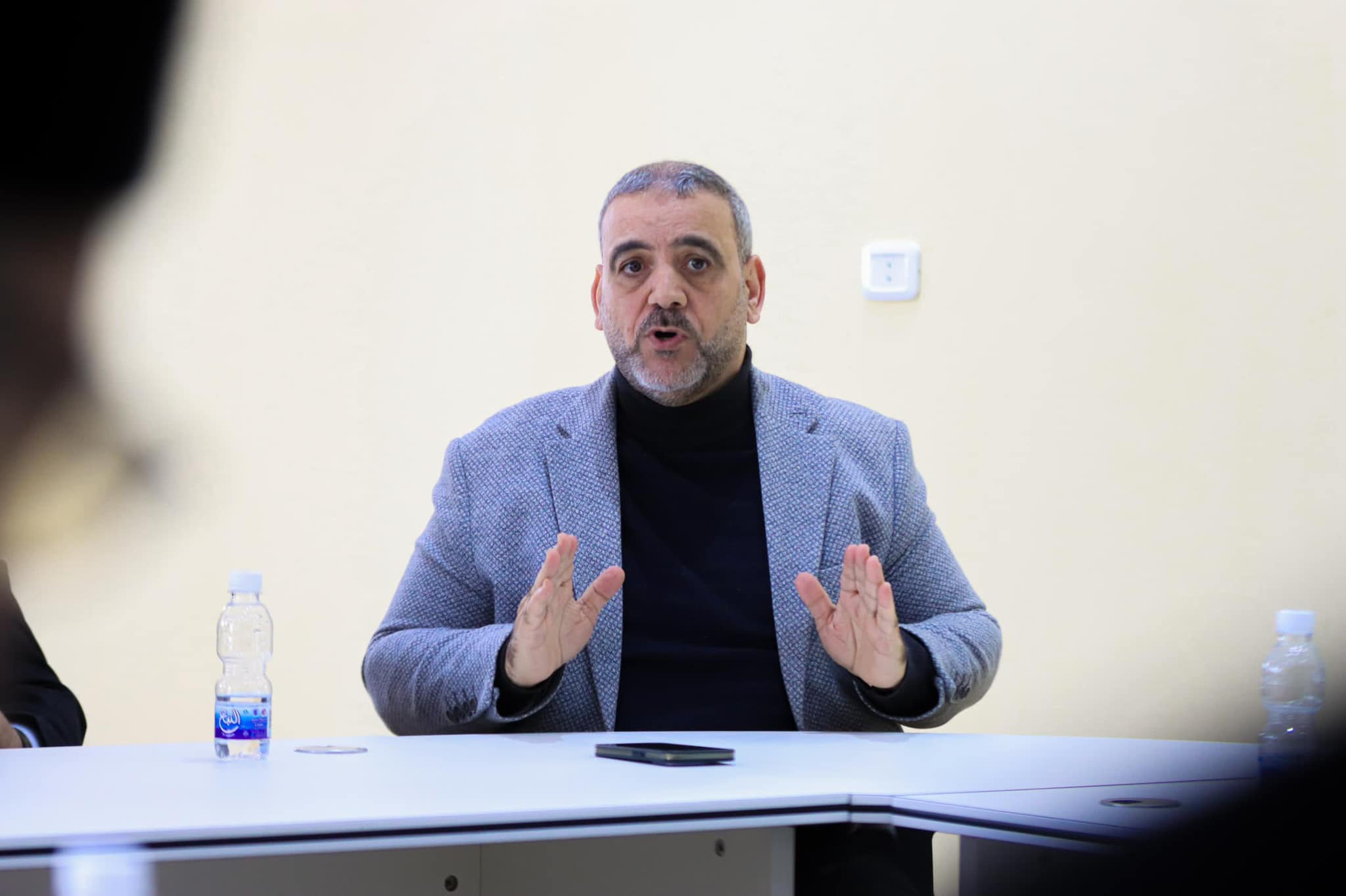المشري يبحث عن التموقع السياسي