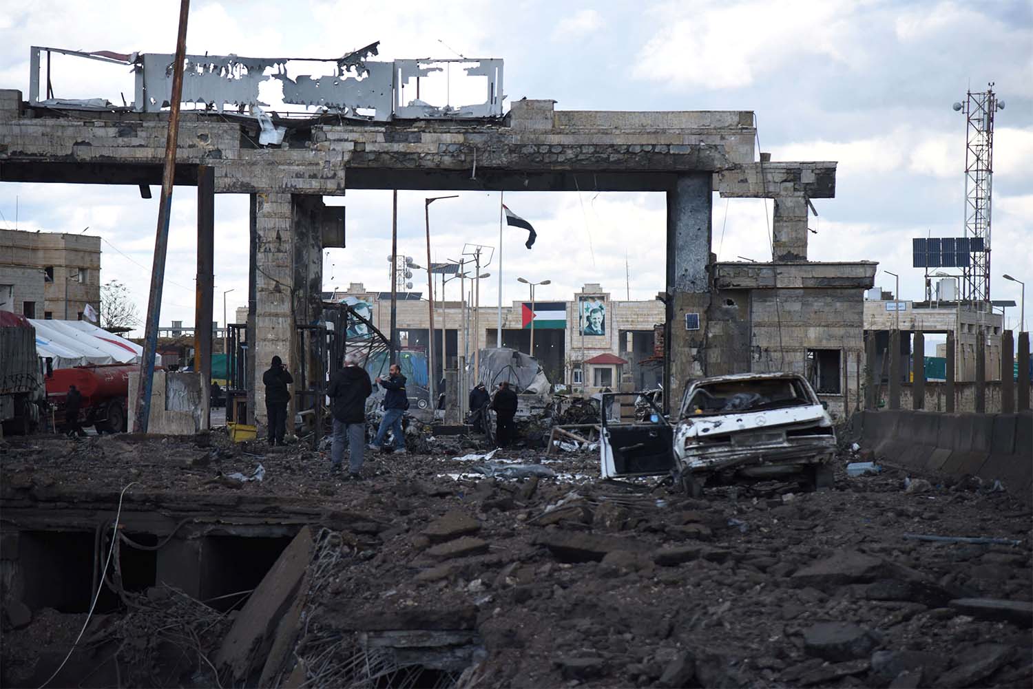 The Arida border crossing is out of service