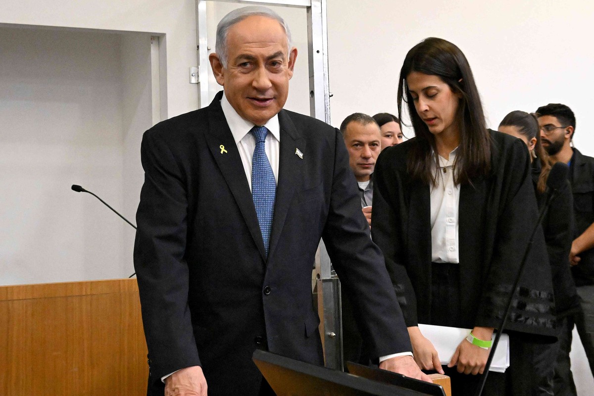 نتنياهو يتجنب المثول أمام المحكمة 