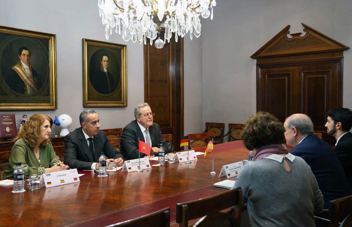 A fruitful tripartite meeting on boosting security cooperation between the three countries