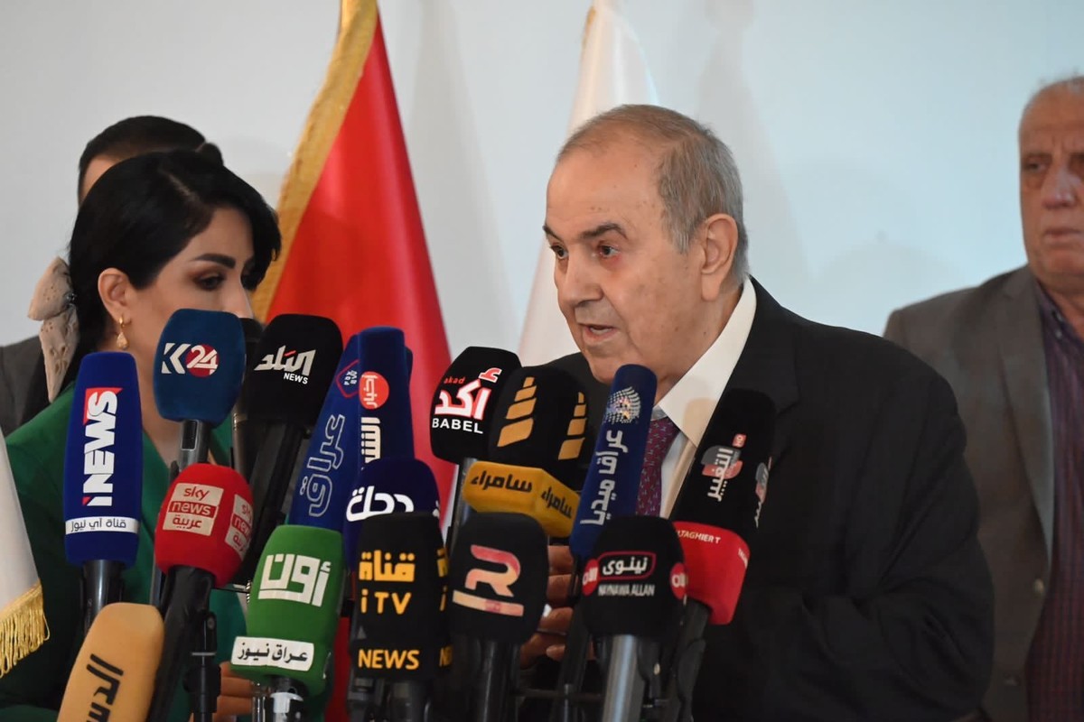 علاوي يدعو العراقيين إلى الالتفاف حول مشروع وطني 