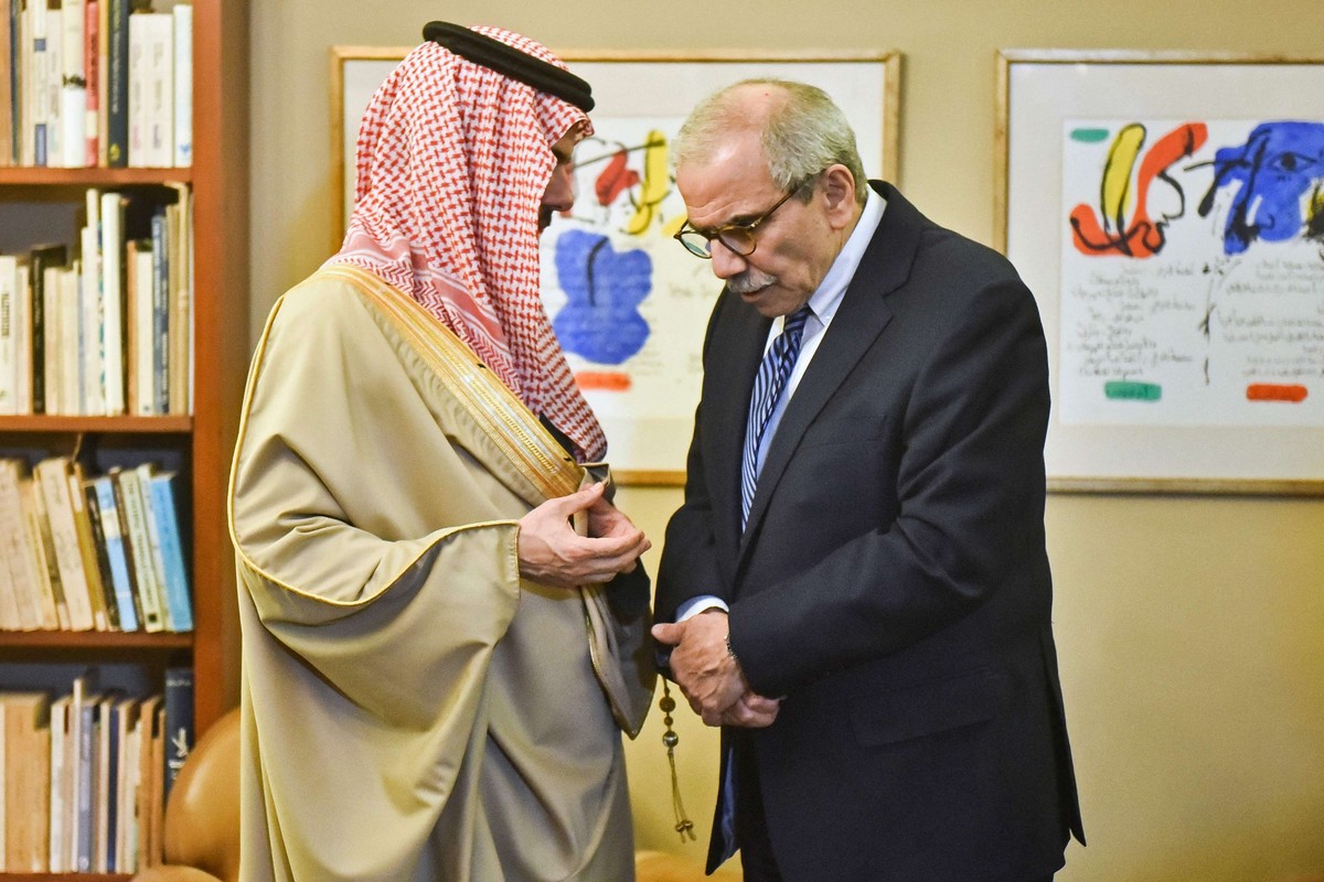 شروط السعودية للعودة إلى لبنان مشروعة
