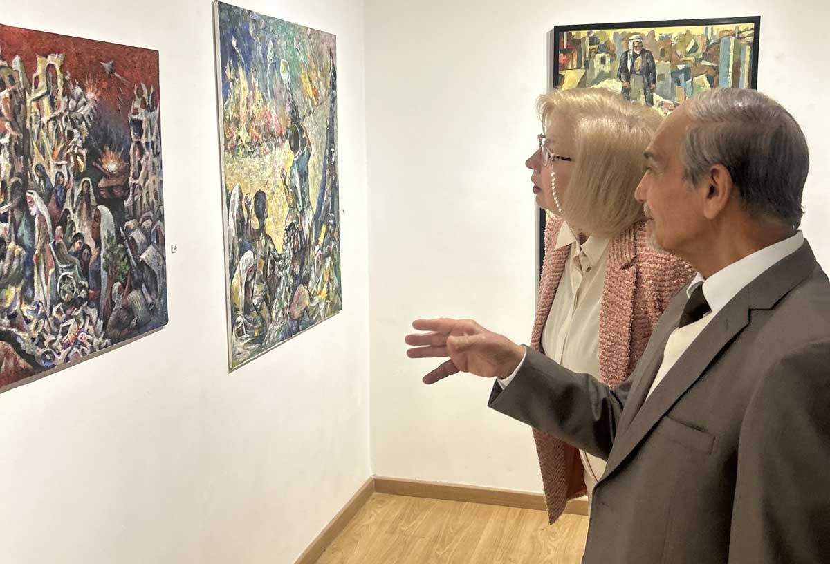 وزيرة الثقافة هيفاء النجار