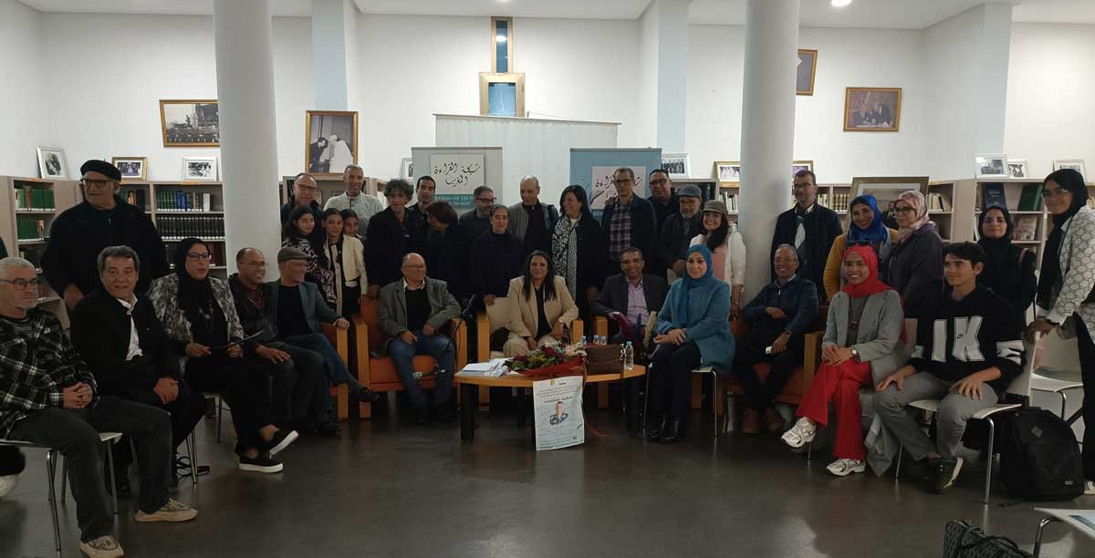 مائدة مستديرة نقدية