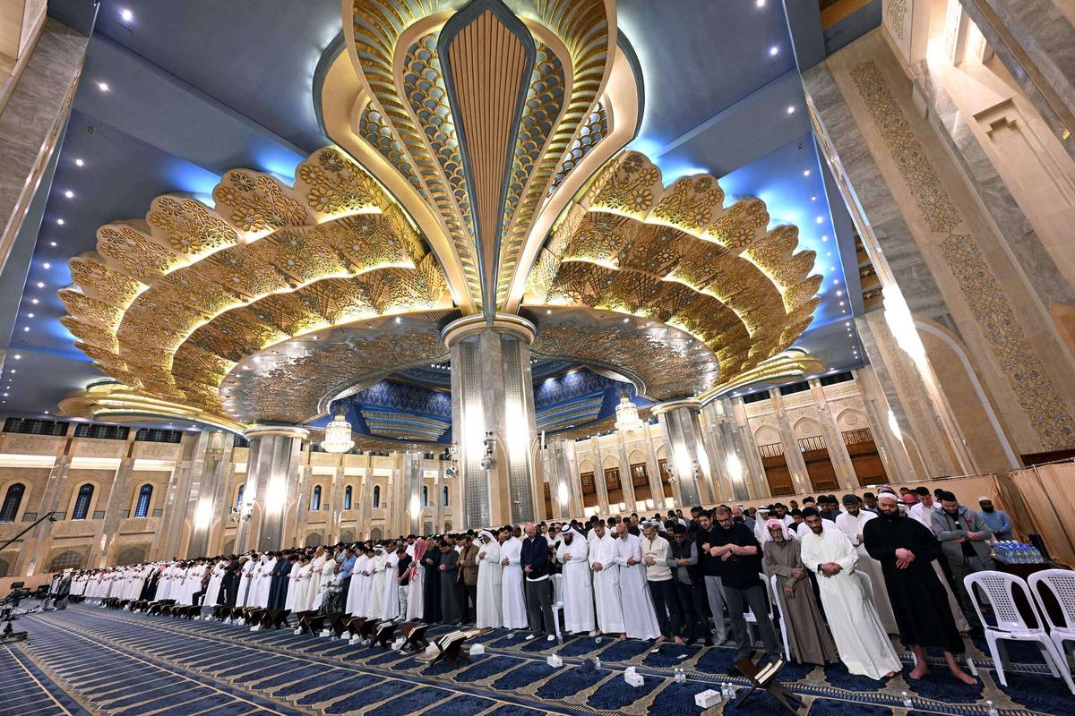 احياء ليلة القدر في الجامع الكبير في الكويت