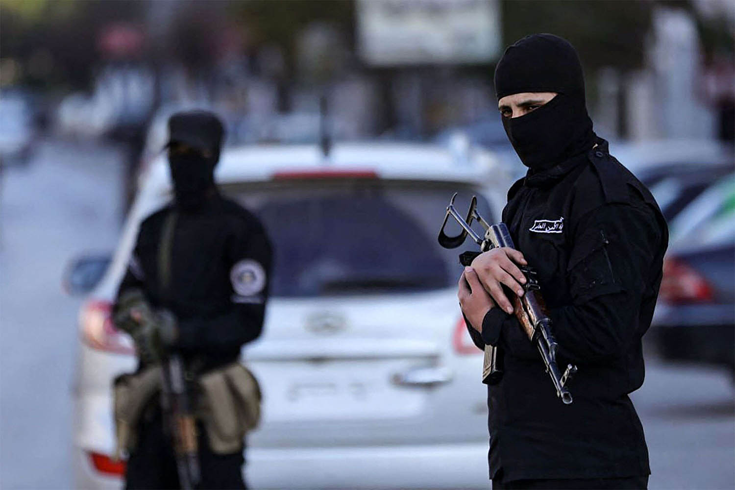 Pro-Assad insurgents escalate attacks on utilities and security forces