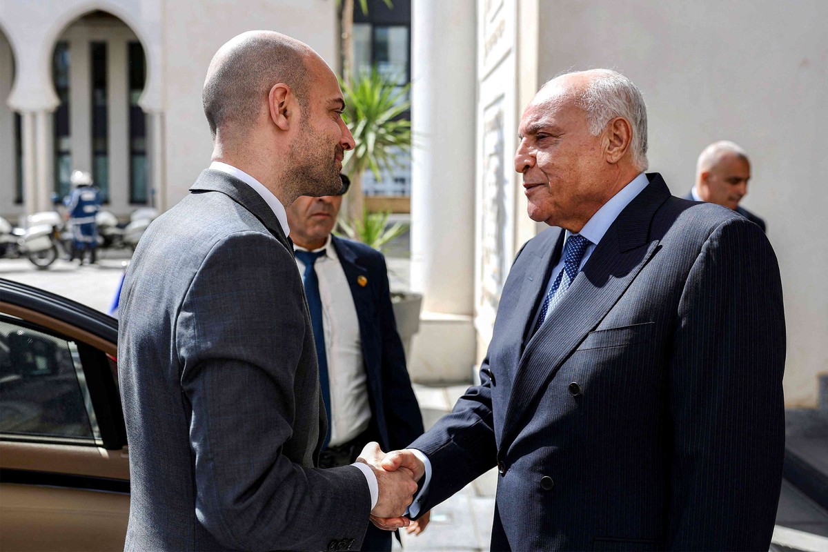 التصعيد الجزائري الجديد يبدد جهود التهدئة