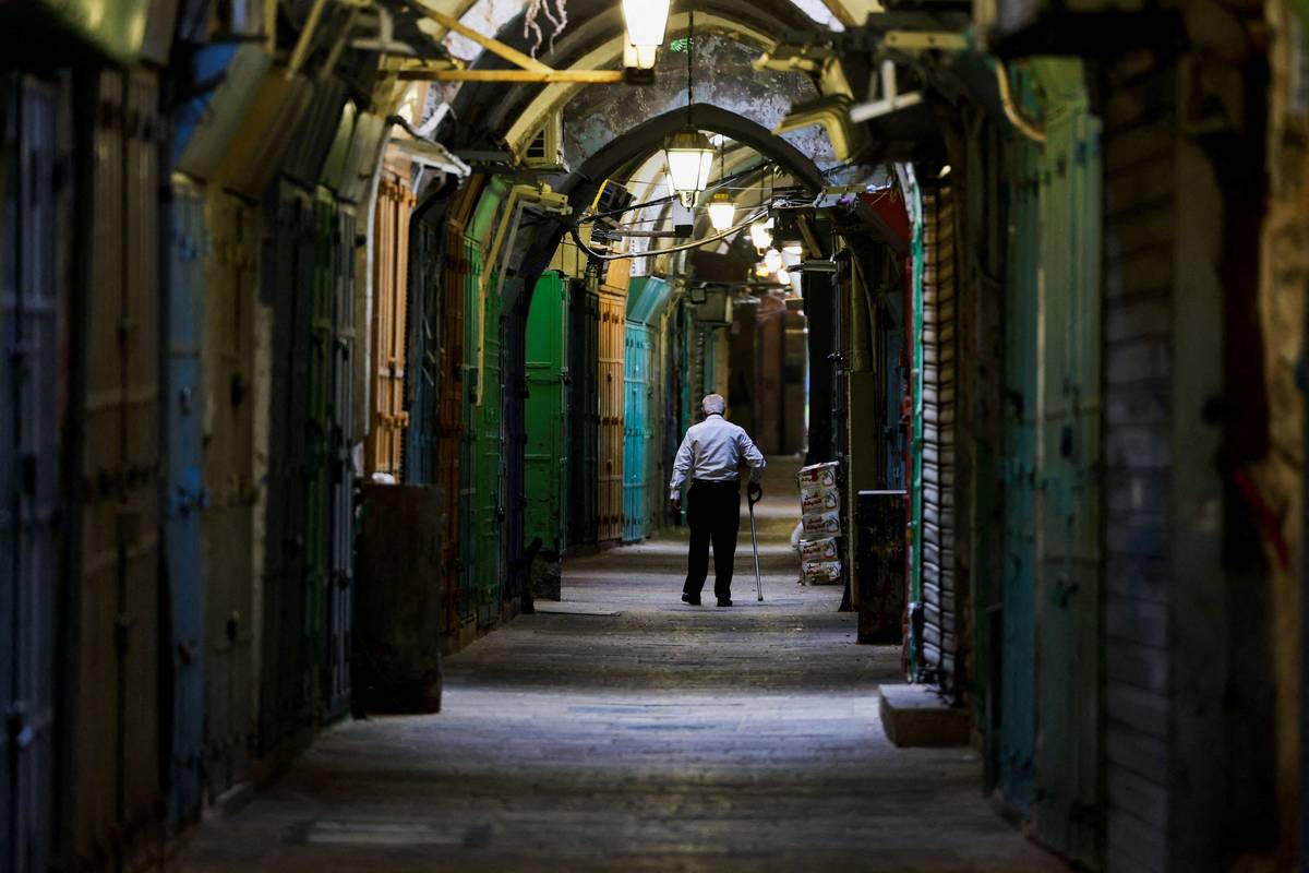 سوق القدس فاضية بلا متسوقين