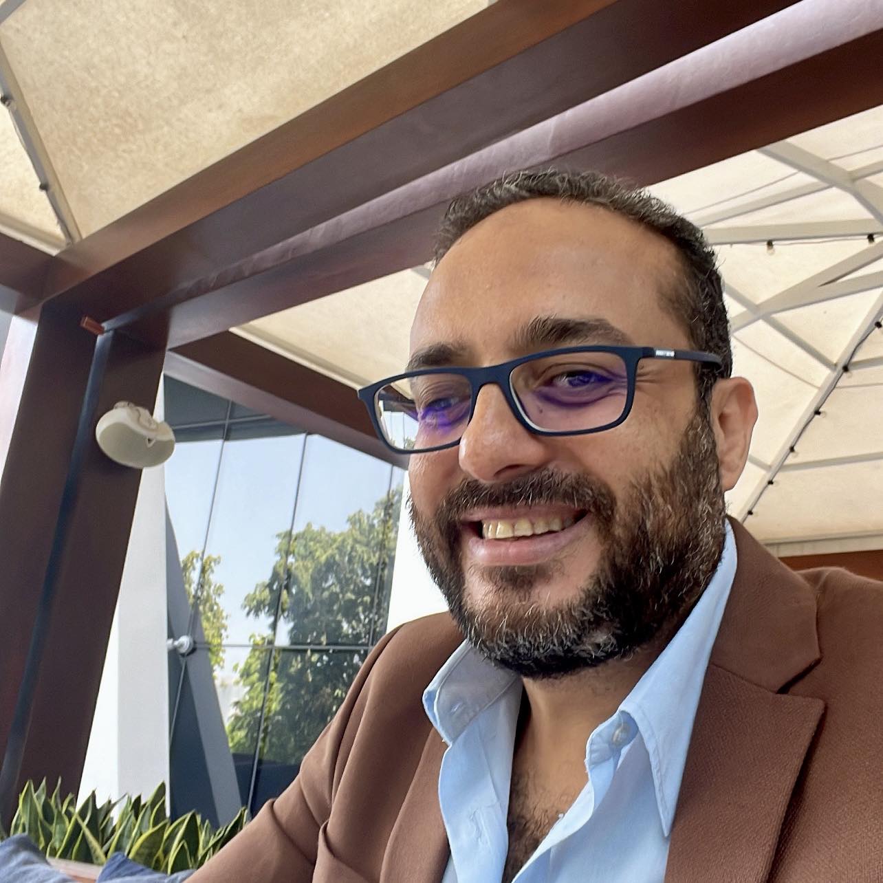 حسام مصطفى إبراهيم 