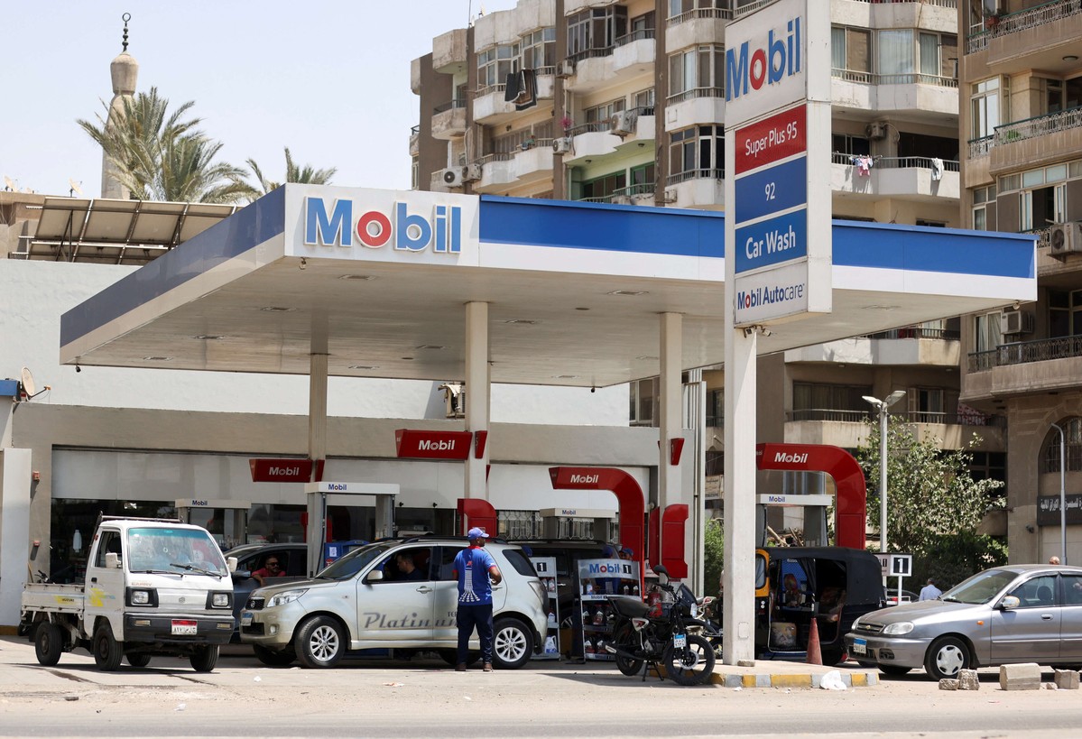 الأزمة انتهت والجدل مستمر