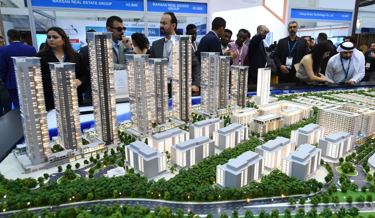 بيئة جاذبة للمال والأعمال