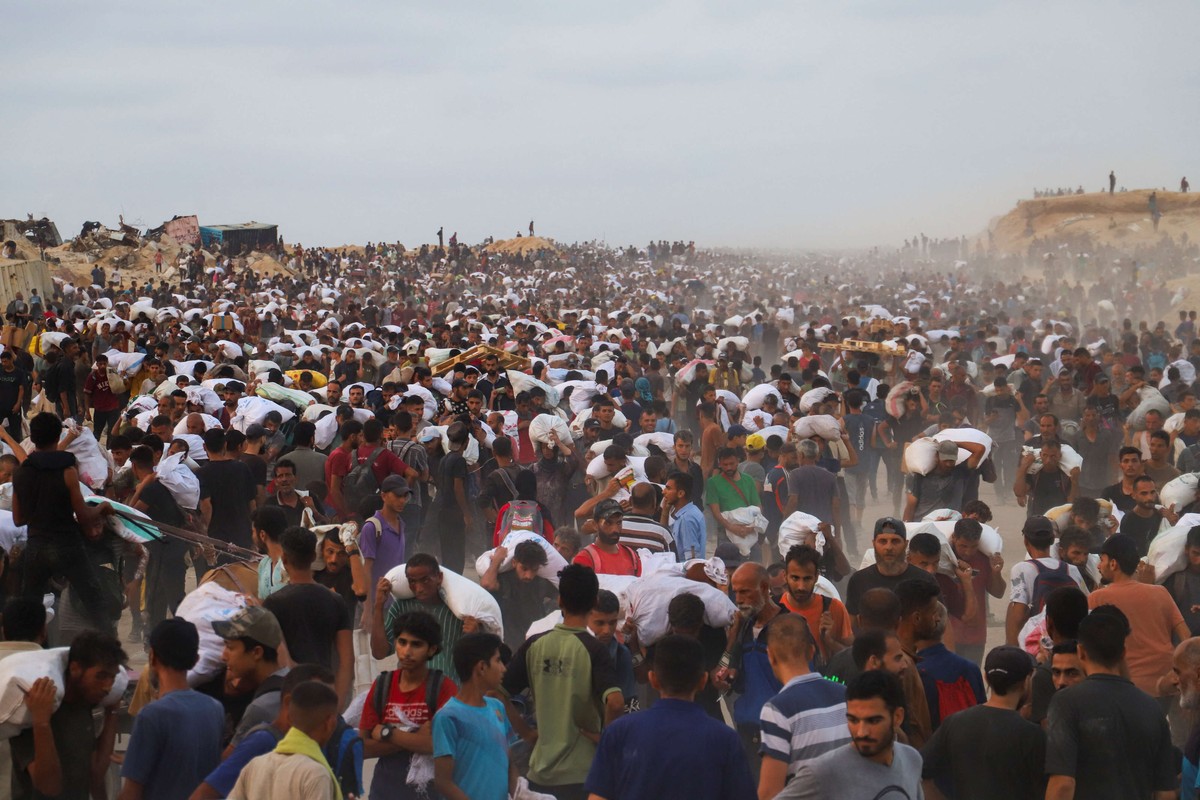 تدمير وتجويع ممهنج لاجبار سكان غزة على الهجرة