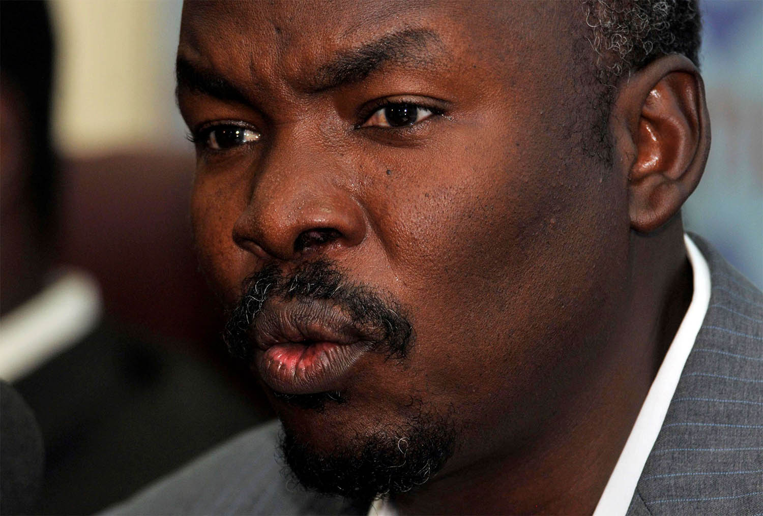 Haroun says Sudan needs a model to include the army in politics