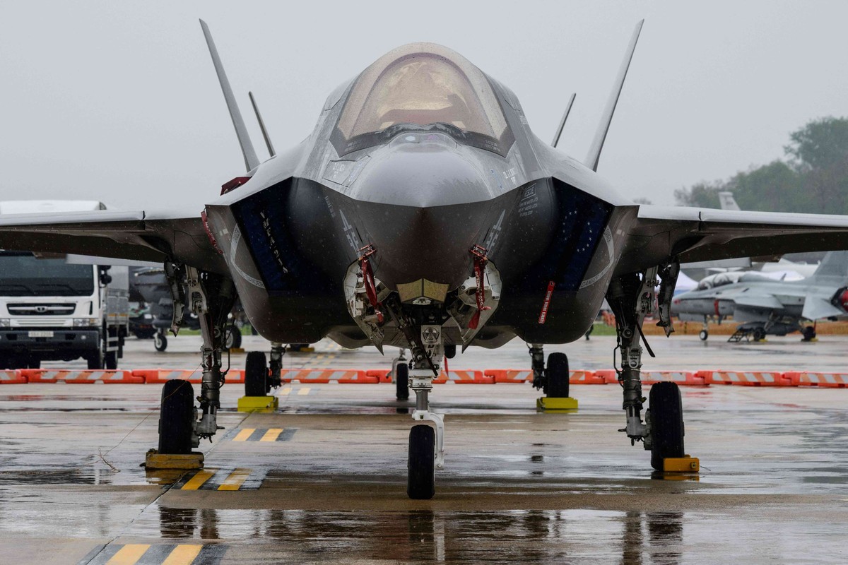 مرونة أميركية تعيد تحريك صفقة أف - 35