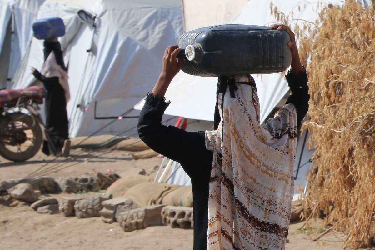 أكثر من نصف السكان في اليمن لا يحصلون على احتياجاتهم المائية 