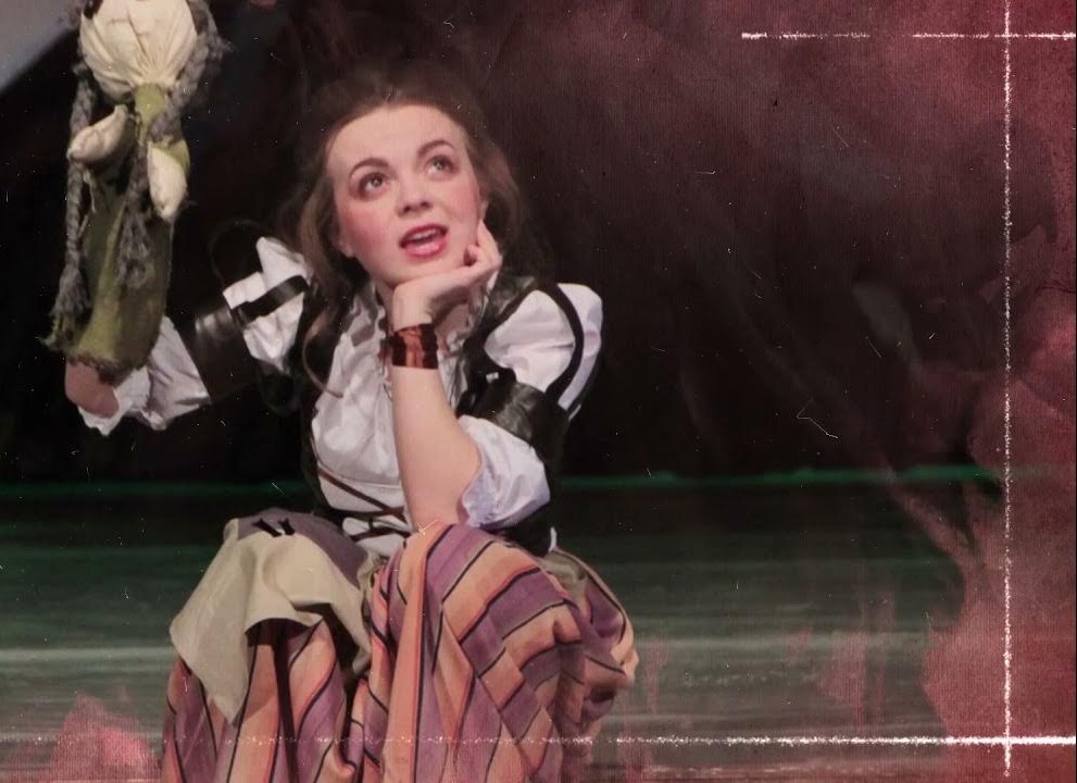 'بيت الدمية'