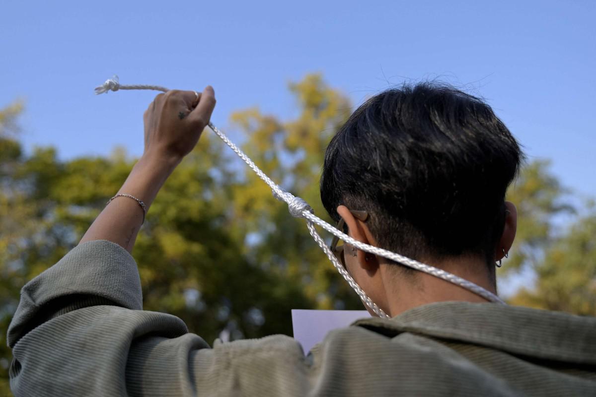 المحاكم الإيرانية تعتمد على اعترافات مفبركة ومكرهة لتنفيذ أحكام الاعدام