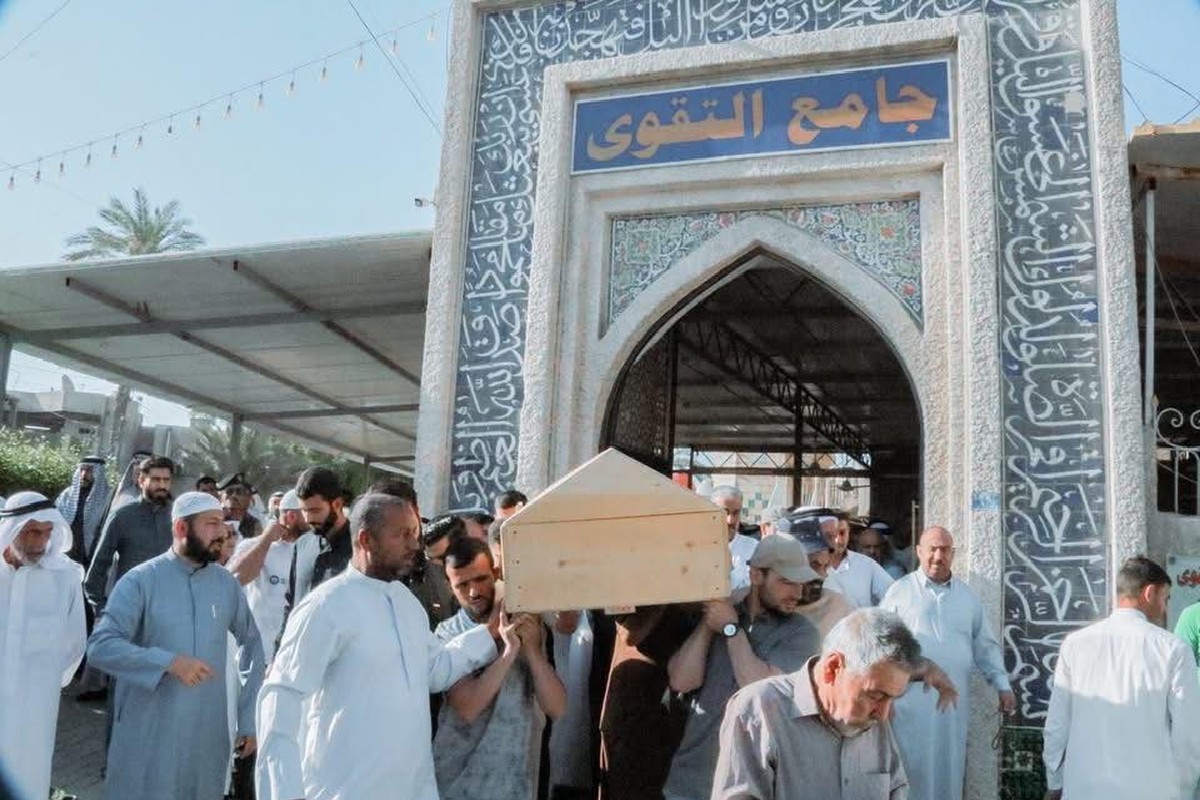  العديد من الأئمة ووجهاء بغداد شاركوا في تشييع القرغولي