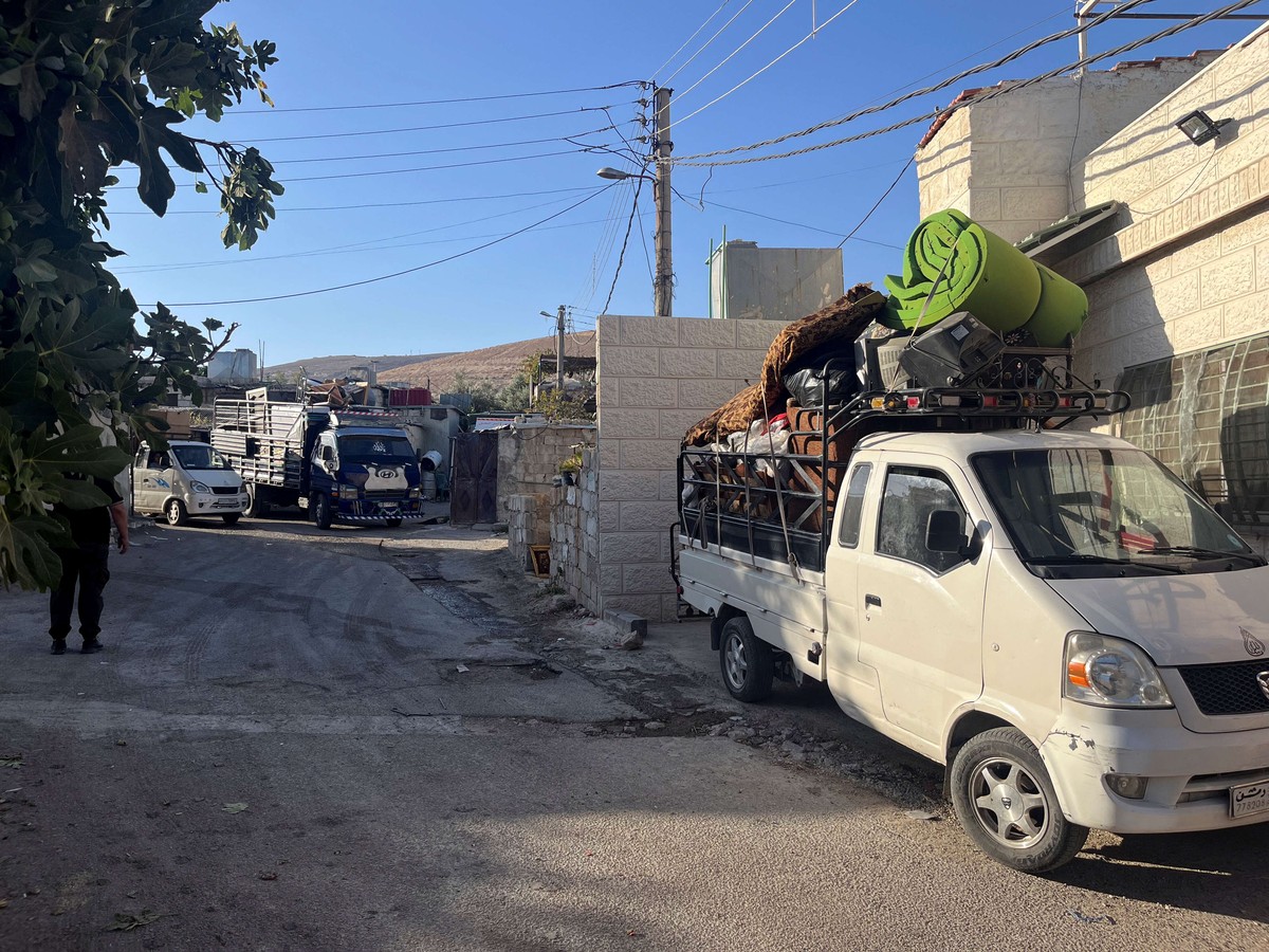 عمليات الإخلاء القسري تفاقم التوتر الطائفي