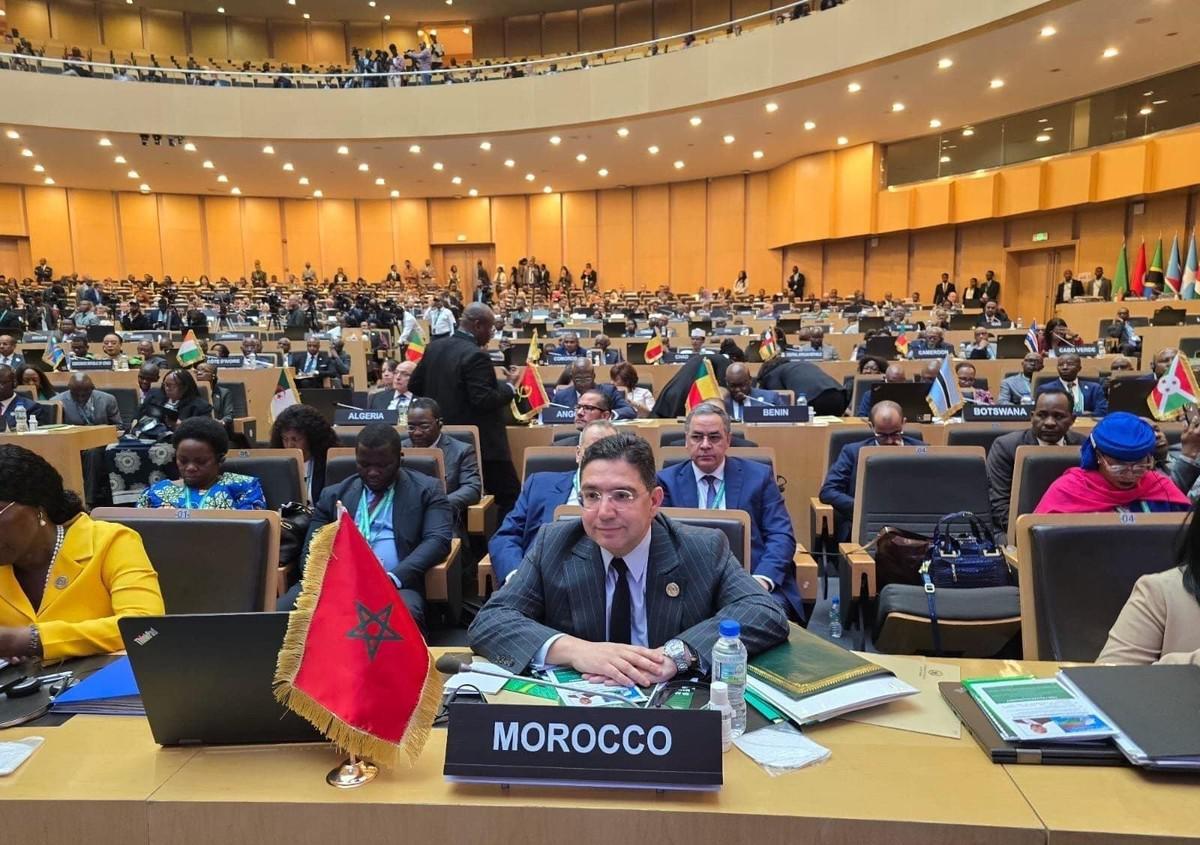 الواقعية السياسية والدبلوماسية الهادئة التي ارساها الملك محمد السادس تطوي ملف النزاع لصالح المغرب