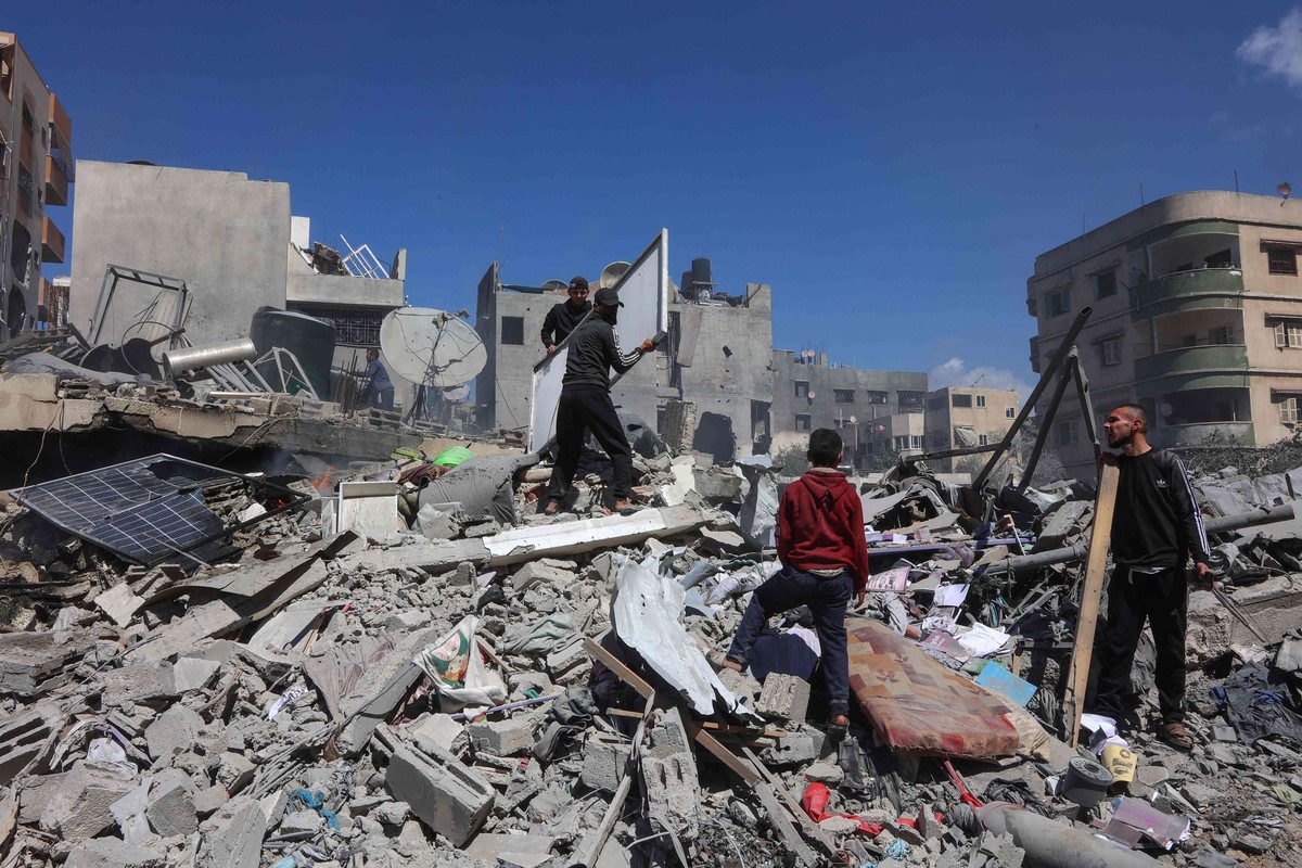  الأجهزة الأمنية نفذت اقتحامًا واسعًا في حي الصبّرة بمدينة غزة