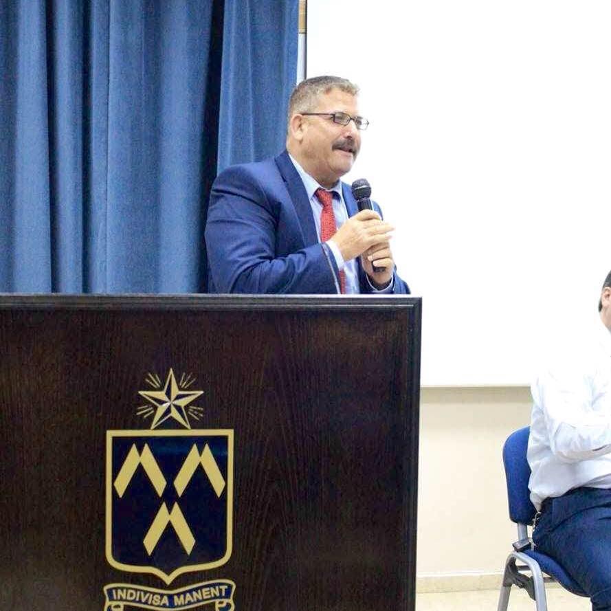 نافذ الرفاعي