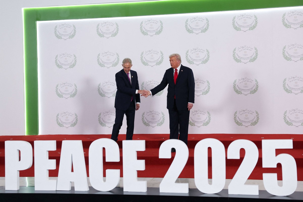 سجل بلير الكارثي في المنطقة لا يبشر بخير