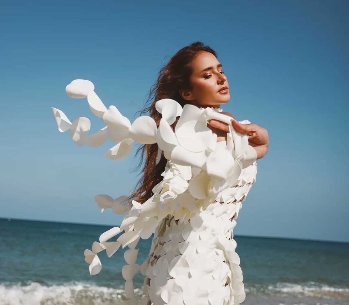 نيللي كريم في مواجهة جديدة