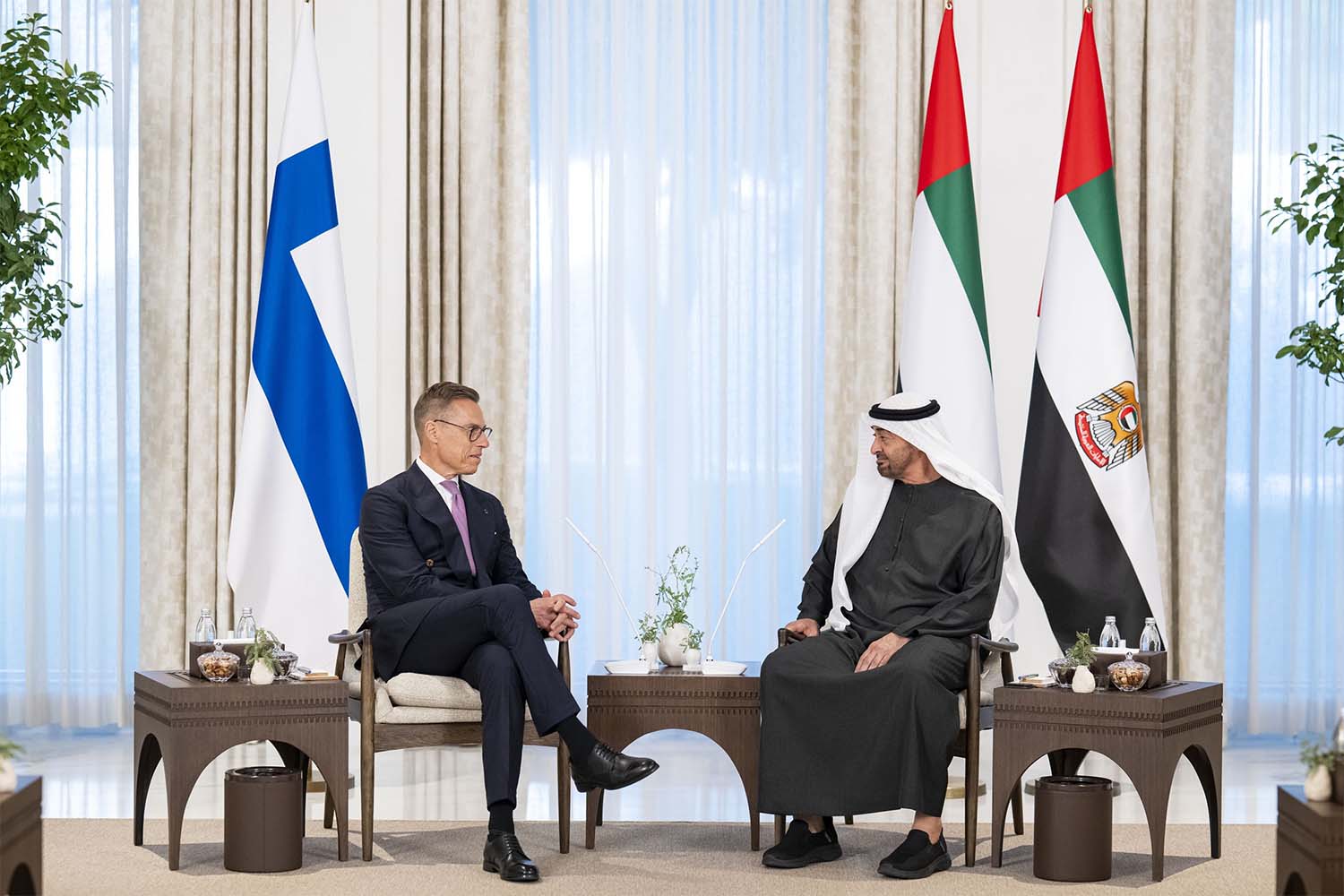 Sheikh Mohamed receiving Stubb