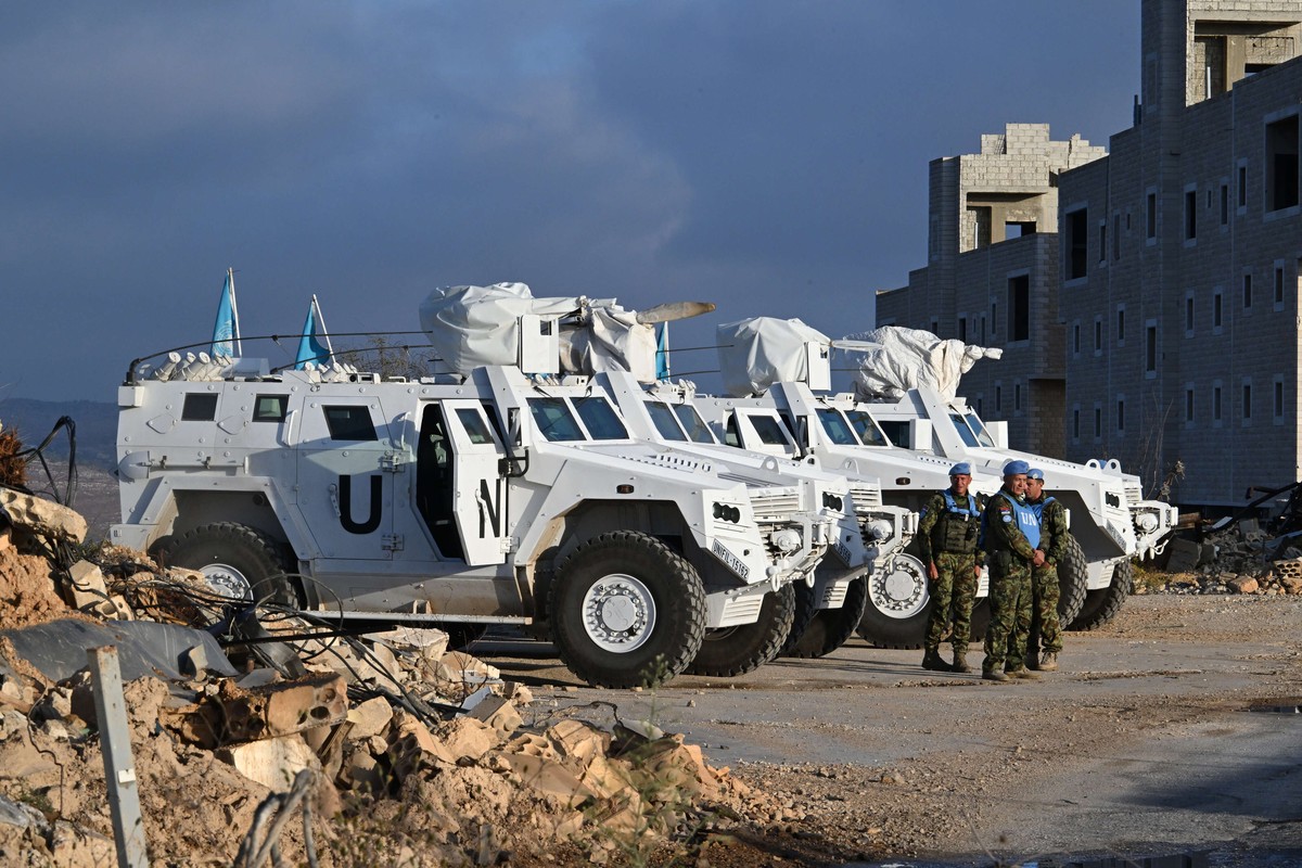 اليونيفيل طلبت إزالة الجدار