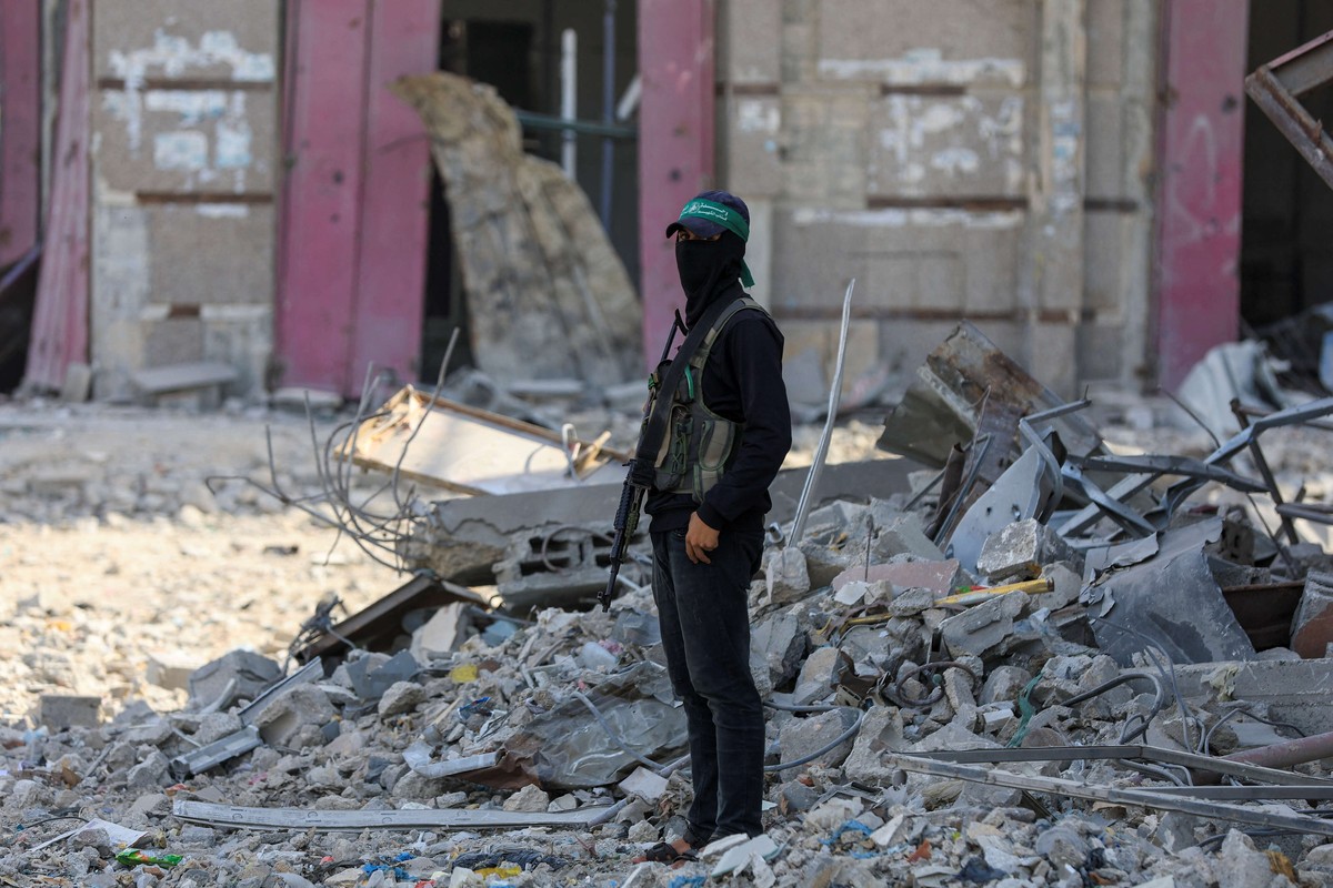 حماس تواصل تنفيذ عمليات عسكرية رغم التحذيرات الاسرائيلية والأميركية