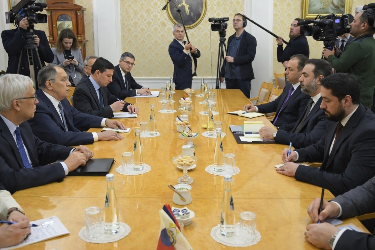 المباحثات الثنائية تركزت على التعاون الاقتصادي والعسكري